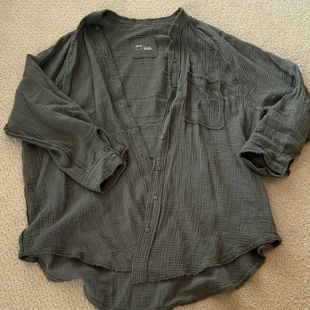 Aerie Olive Button Down Shirt - Picture 1 of 1